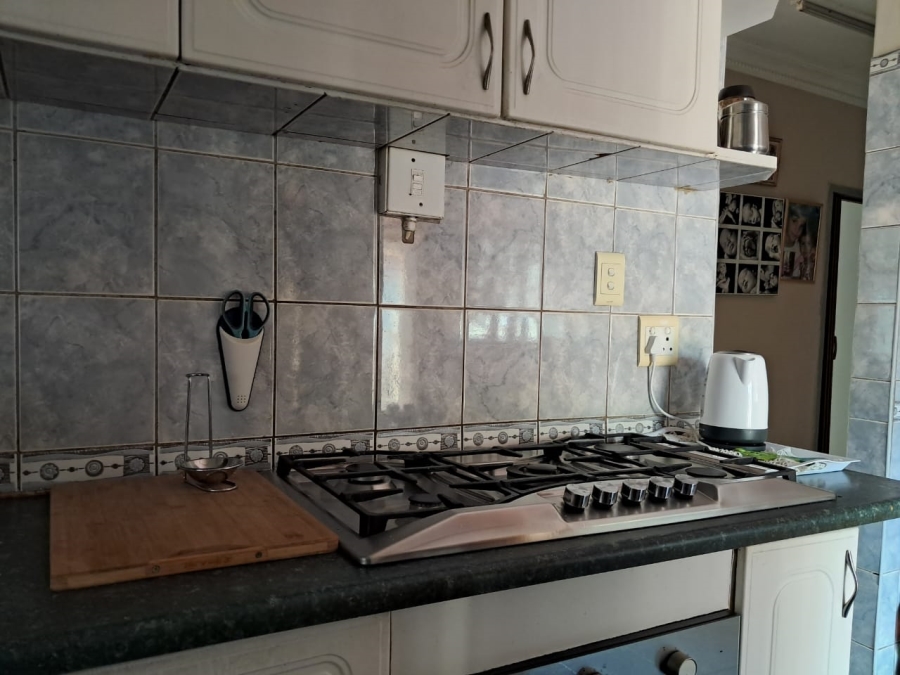 3 Bedroom Property for Sale in Geelhoutpark North West